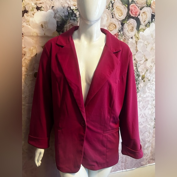 26- Raspberry Roll cuff Blazer - Picture 8 of 12